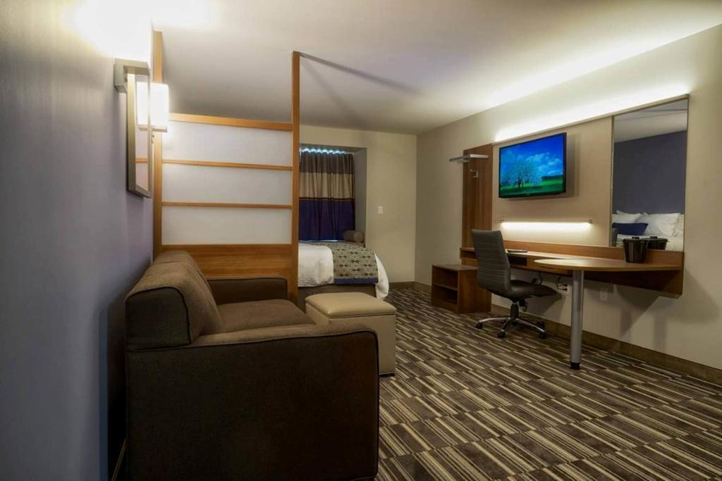 Microtel Inn & Suites Sault Ste. Marie Exterior photo
