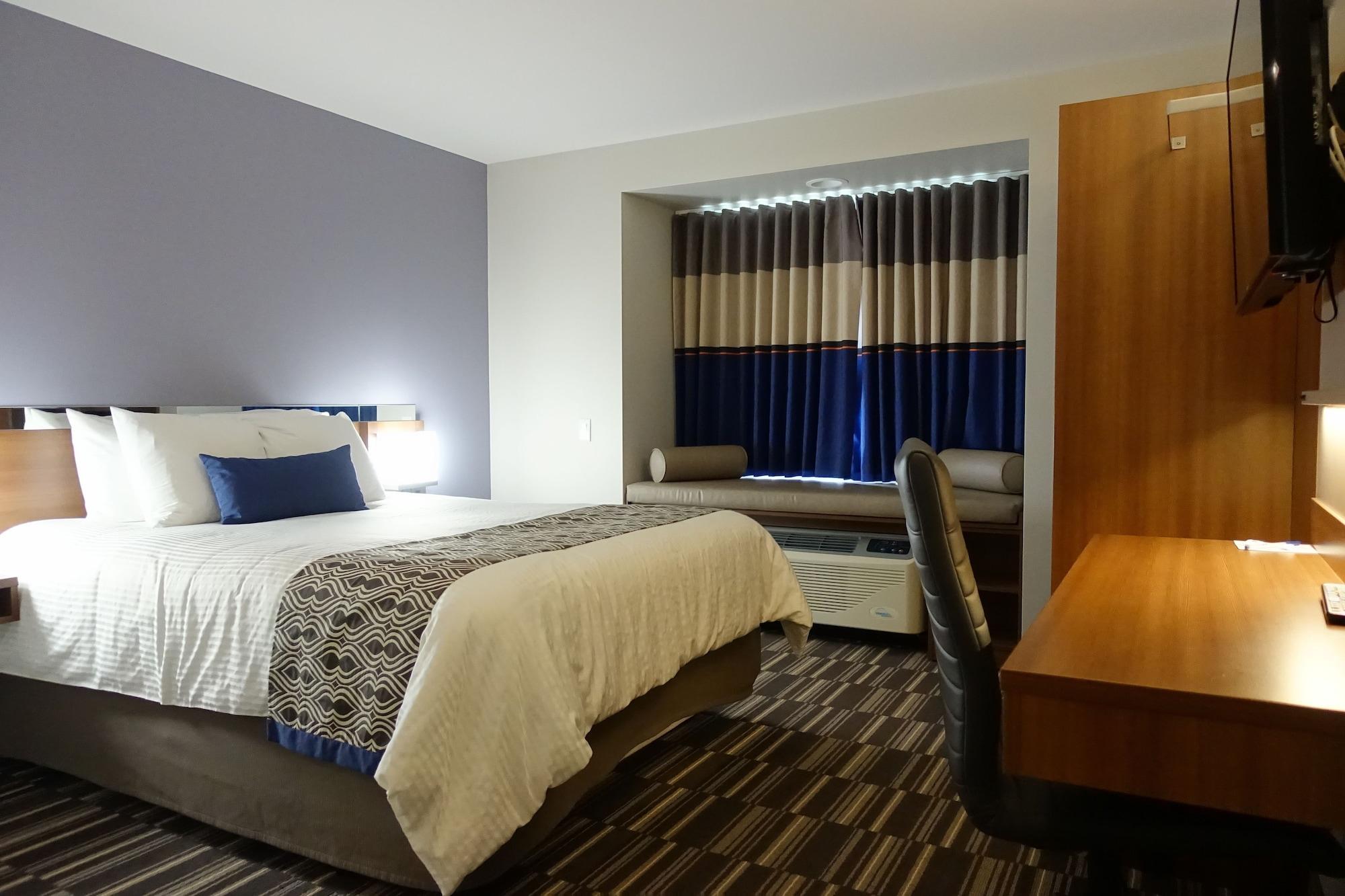 Microtel Inn & Suites Sault Ste. Marie Exterior photo