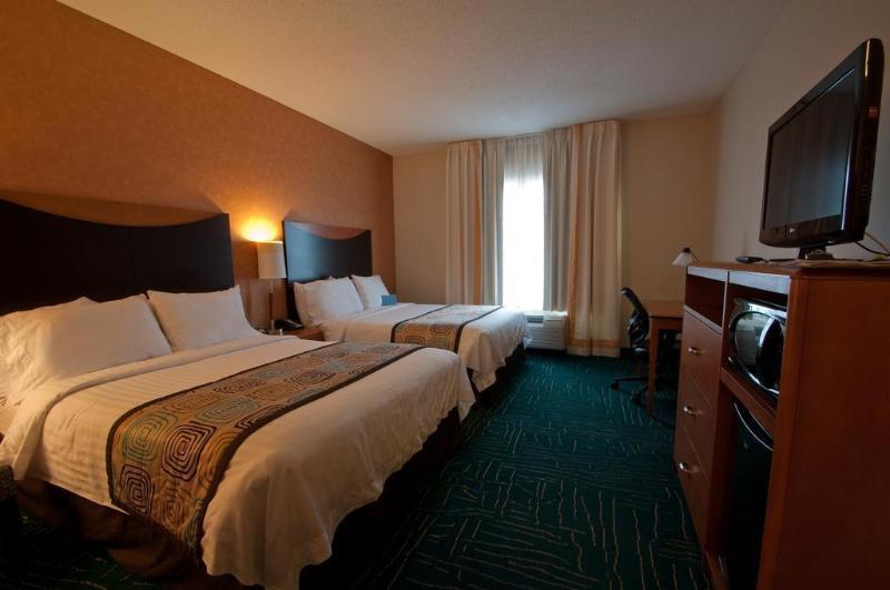 Microtel Inn & Suites Sault Ste. Marie Exterior photo